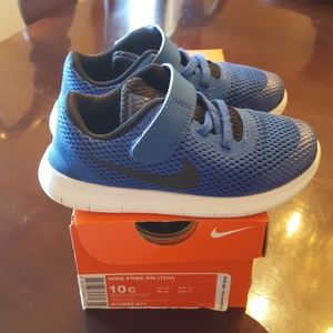 Toddler Nike Free RN